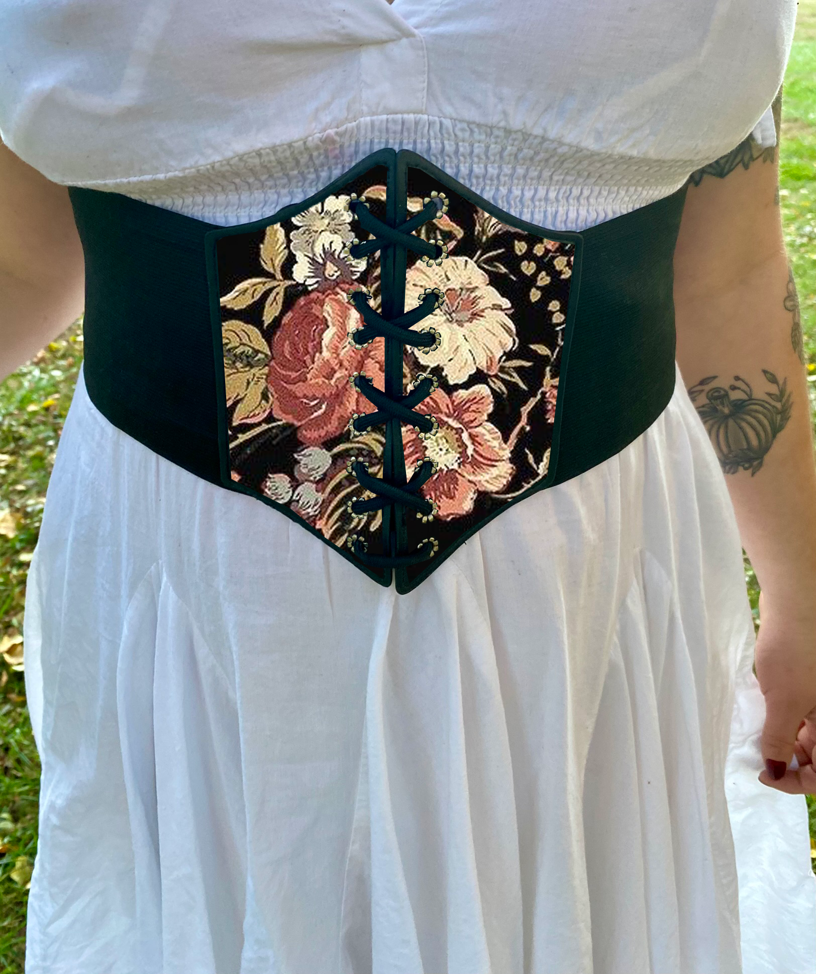 Detail: rosewood corset